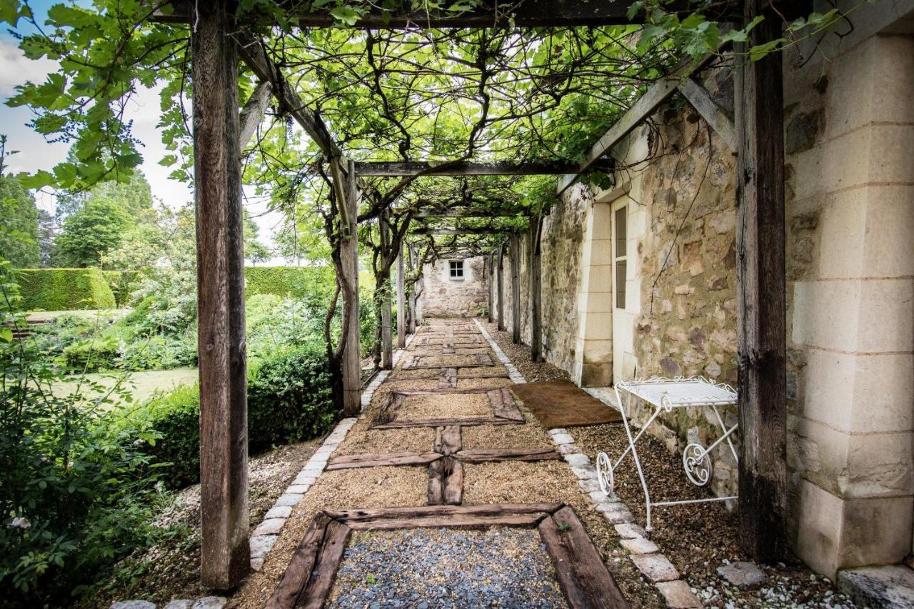 Chateau De Noirieux Briollay Exterior foto